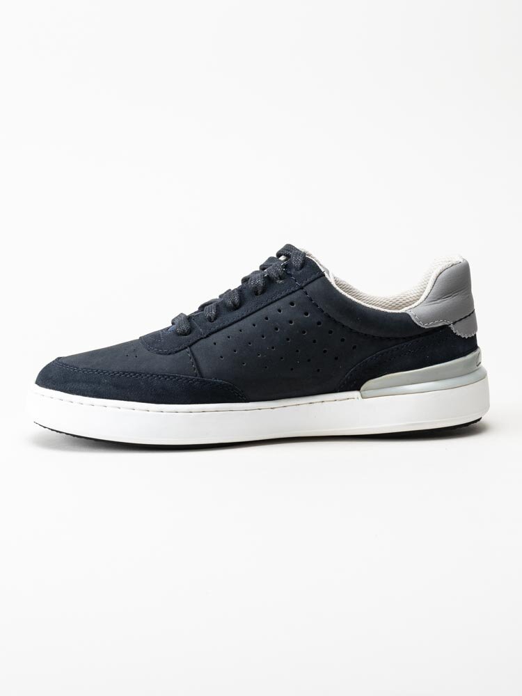 Clarks - Courtlite Tor - Mörkblå sneakers i nubuck