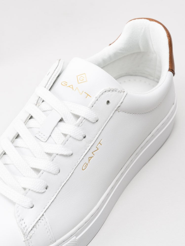 Gant Footwear - Mc Julien - Vita sneakers i skinn med bruna detaljer