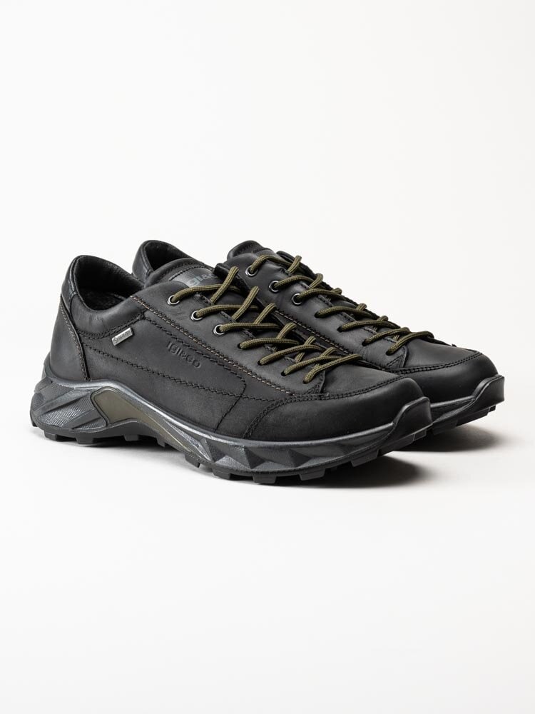 Igi & Co - Uomo Sting GTX - Svarta grova promenadskor med Gore-Tex