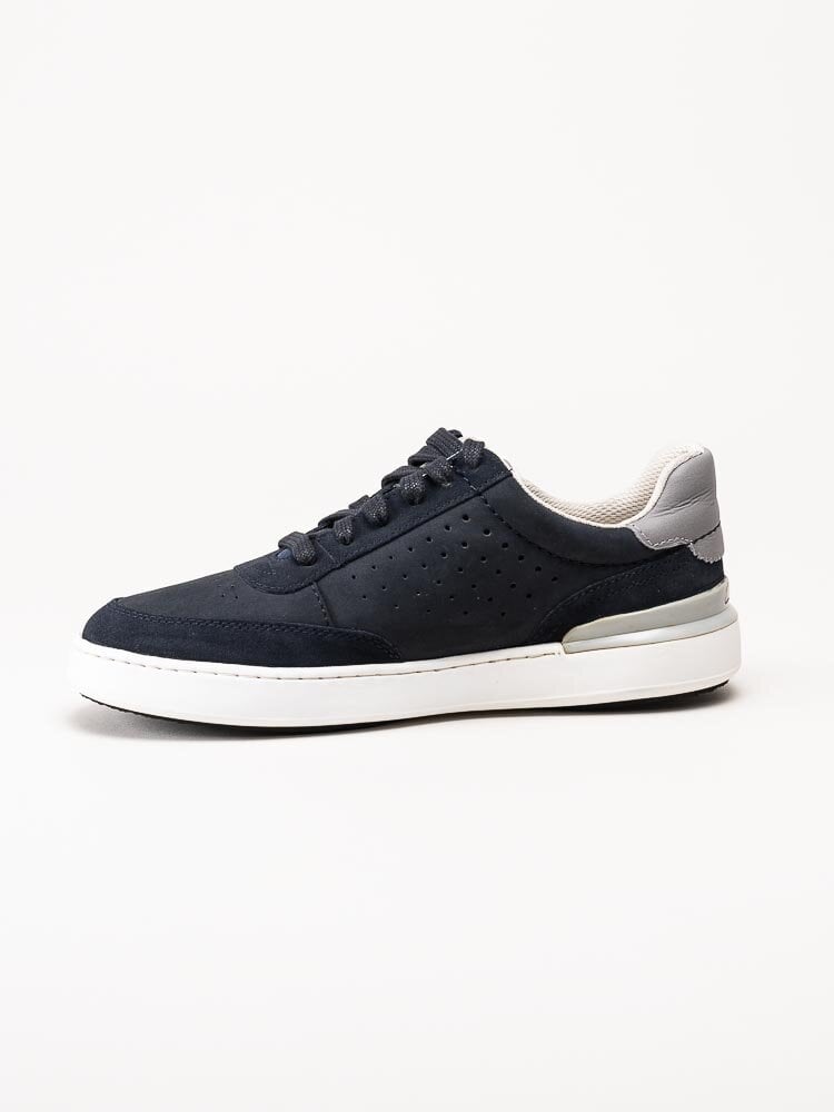 Clarks - Courtlite Tor - Marinblå sneakers i nubuck