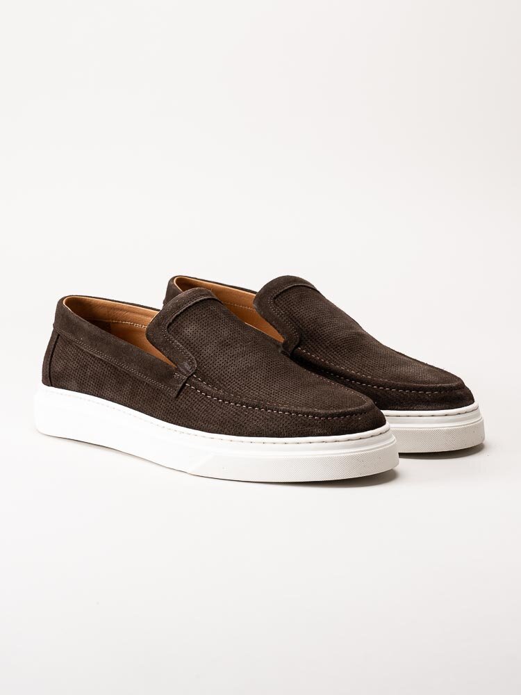 Playboy Footwear - Karl - Bruna slip on skor i mocka