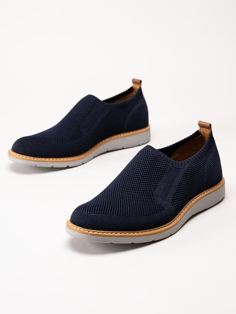 Igi & Co - Mörkblå slip on skor i textil