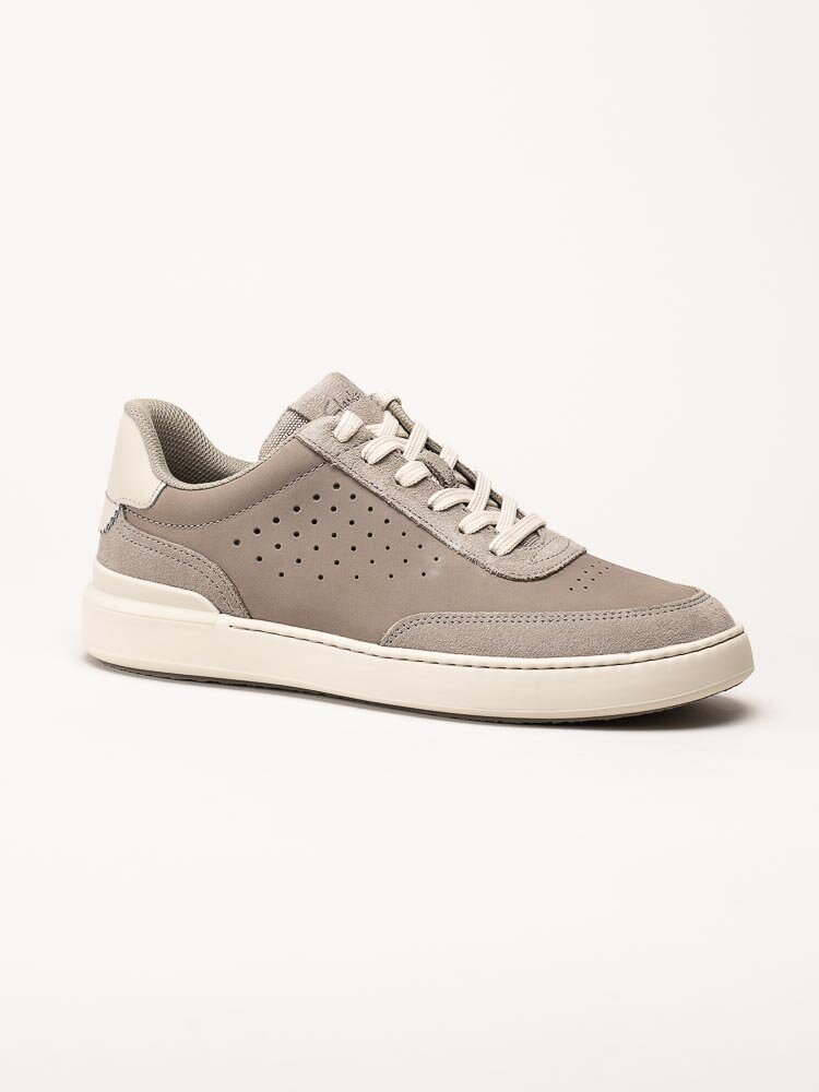 Clarks - Courtline Run - Beige sneakers i nubuck och mocka