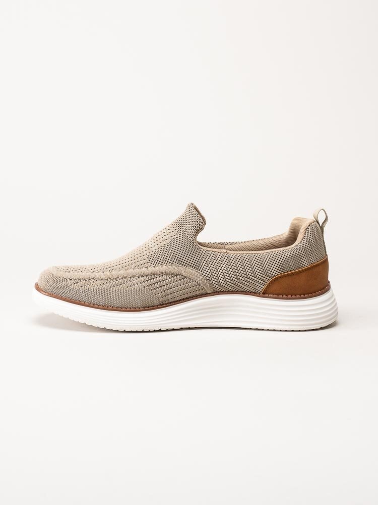 CC Resorts - Beige slip on skor i textil