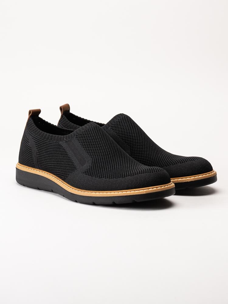 Igi & Co - Svarta slip on skor i strechnylon