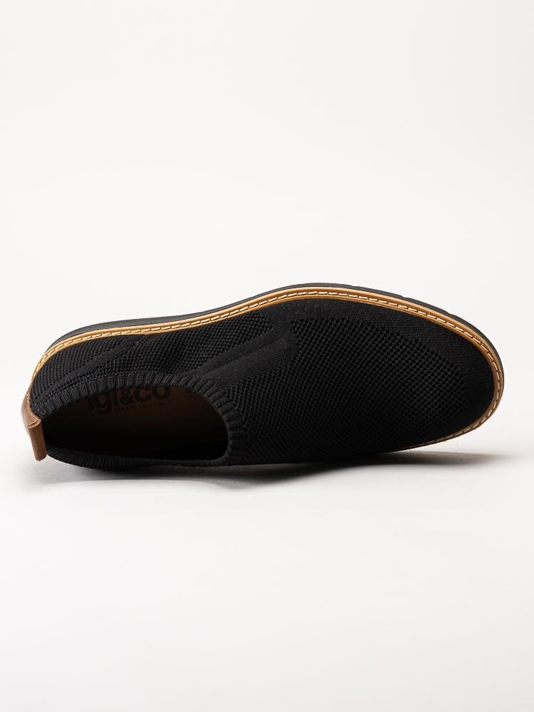 Igi & Co - Svarta slip on skor i strechnylon