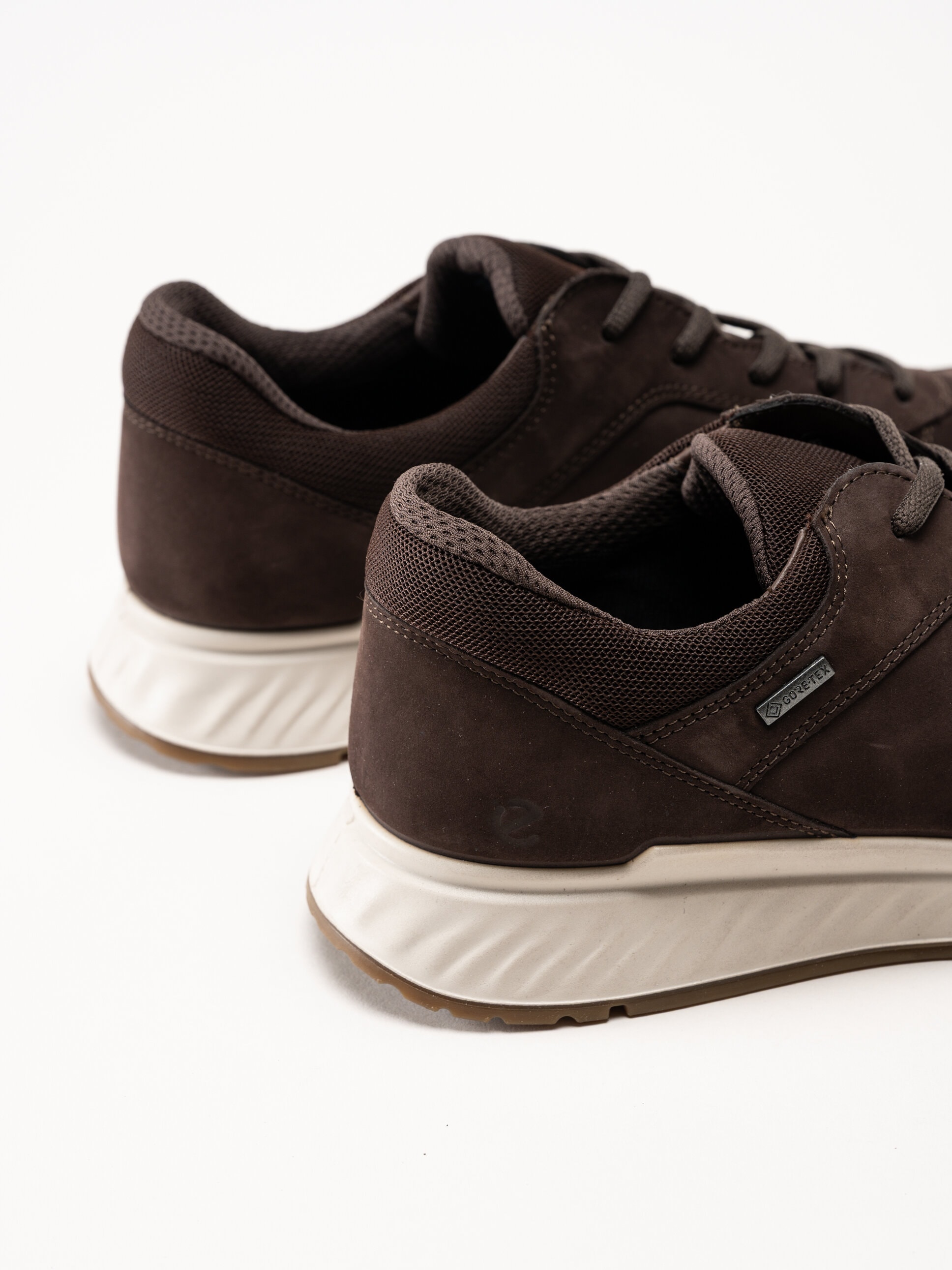 Ecco - Exostride Low GTX - Bruna promenadskor med Gore-Tex