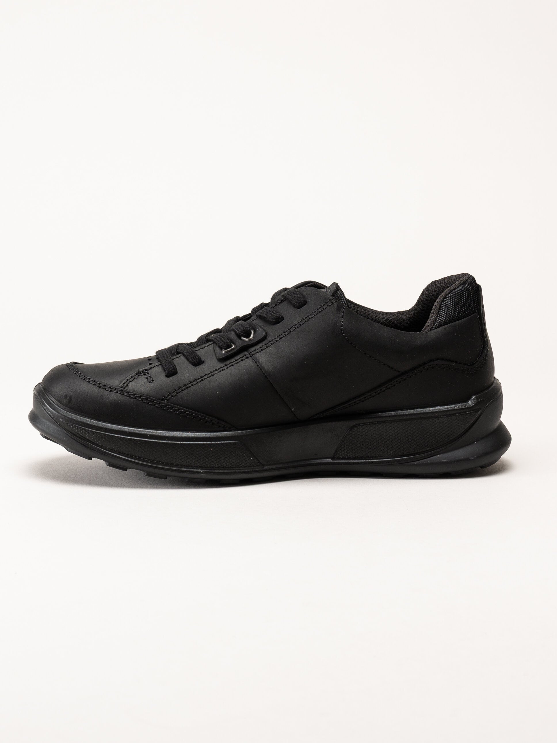 Ecco - Byway 2.0 Shoe WP - Svarta promenadskor i oljat skinn