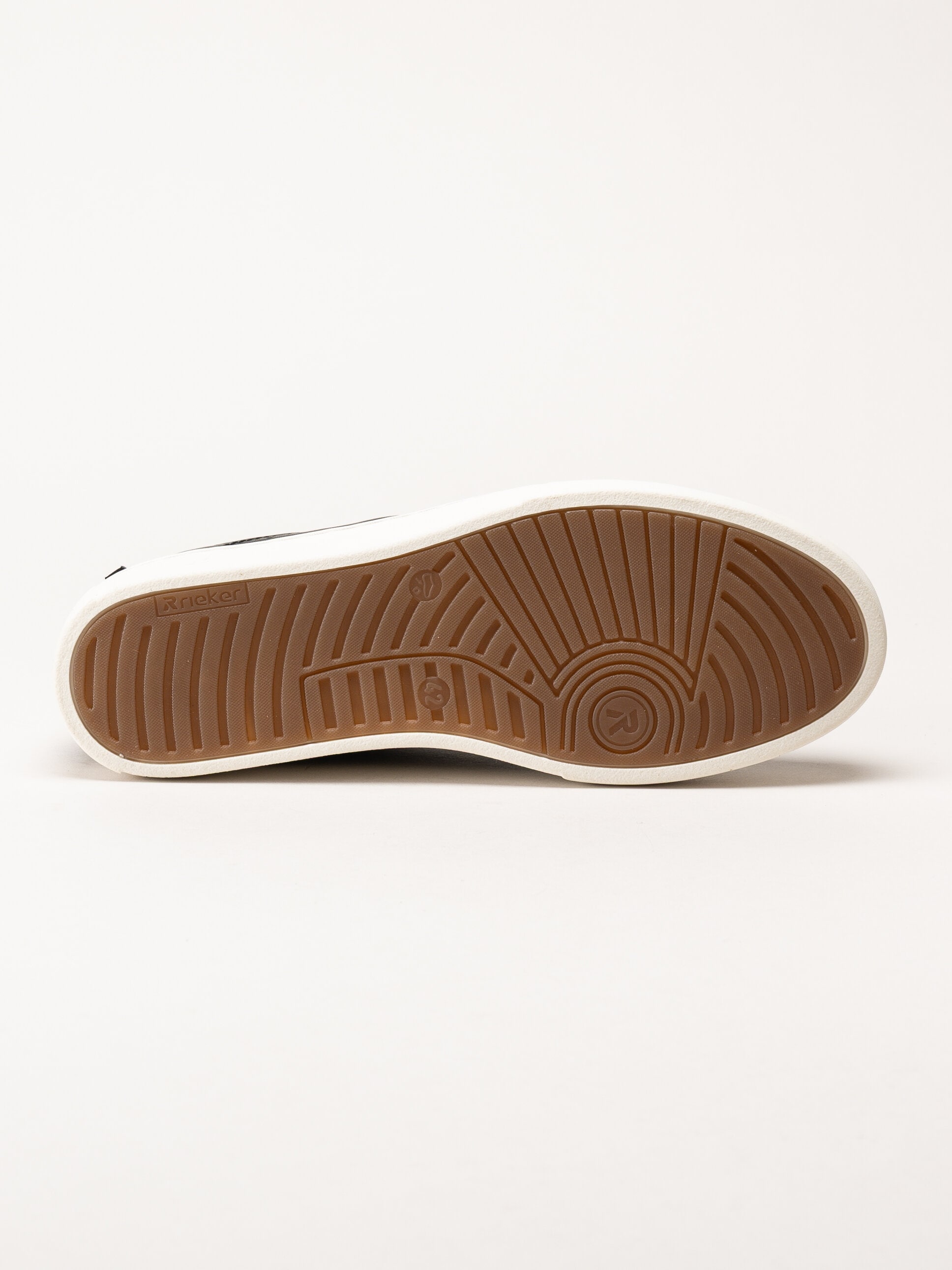 Rieker - Svarta sneakers i skinn