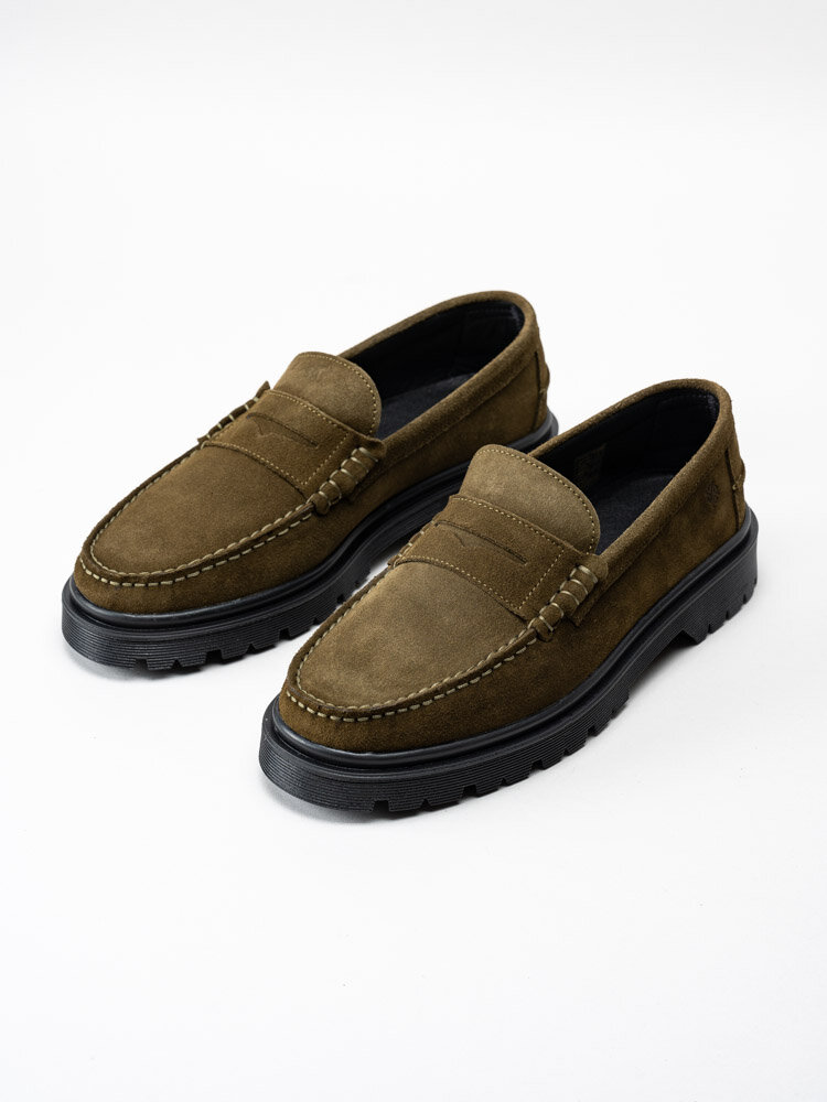 Playboy Footwear - Austin - Olivgröna loafers i mocka