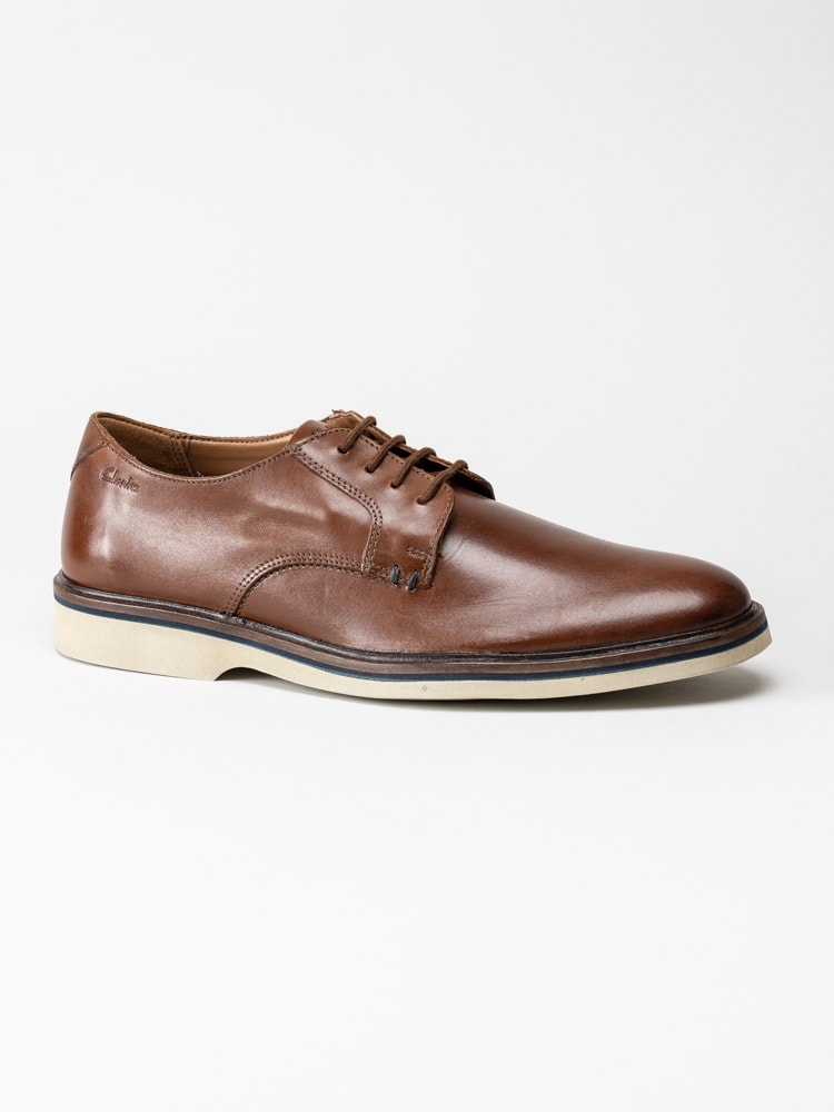 Clarks - Malwood Plain - Bruna dressade snörskor i skinn