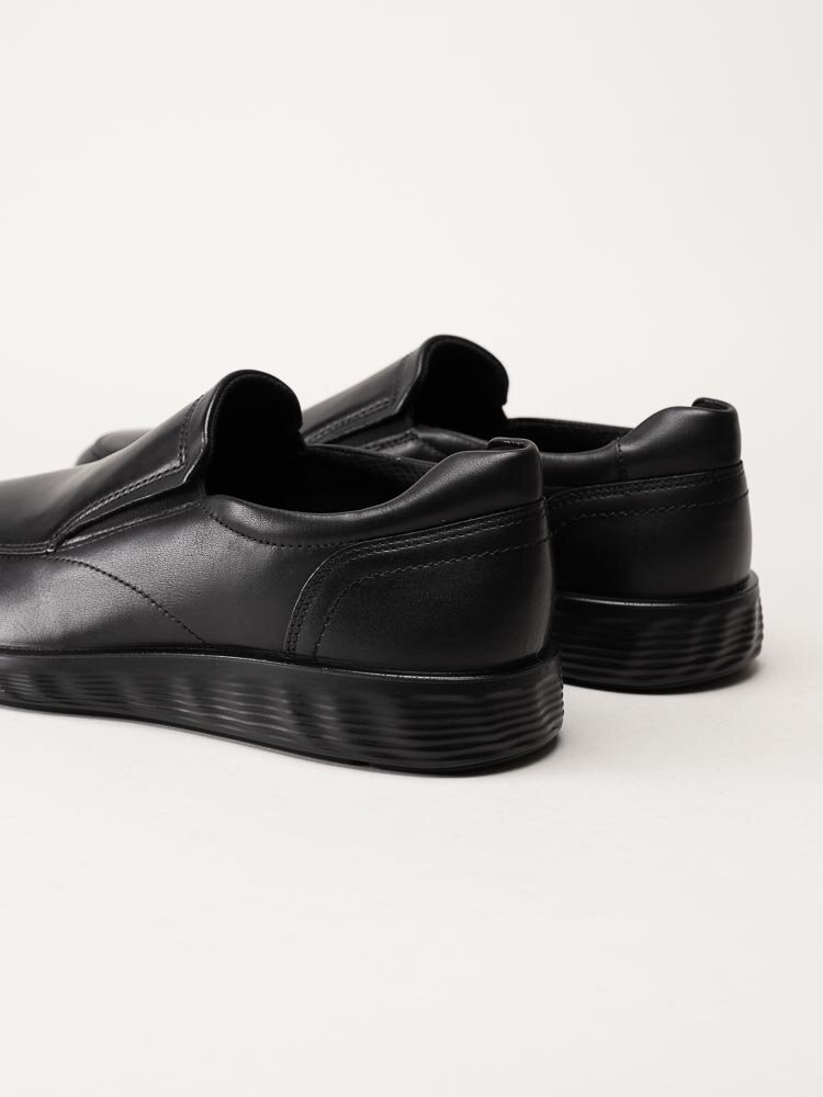 Ecco - Lite Hybrid - Svarta slip on skor i skinn