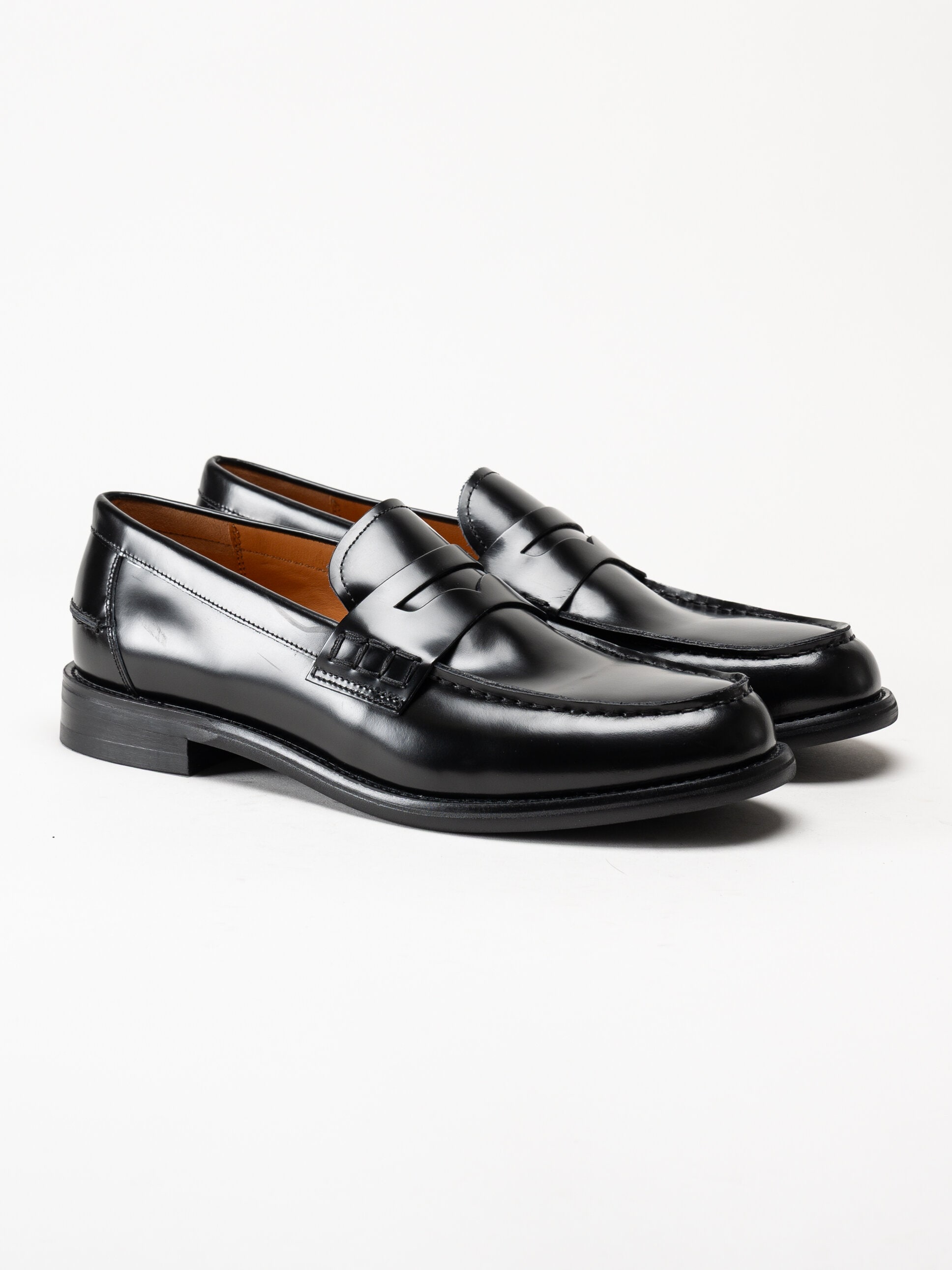 Vagabond - Steven - Svarta loafers i polido