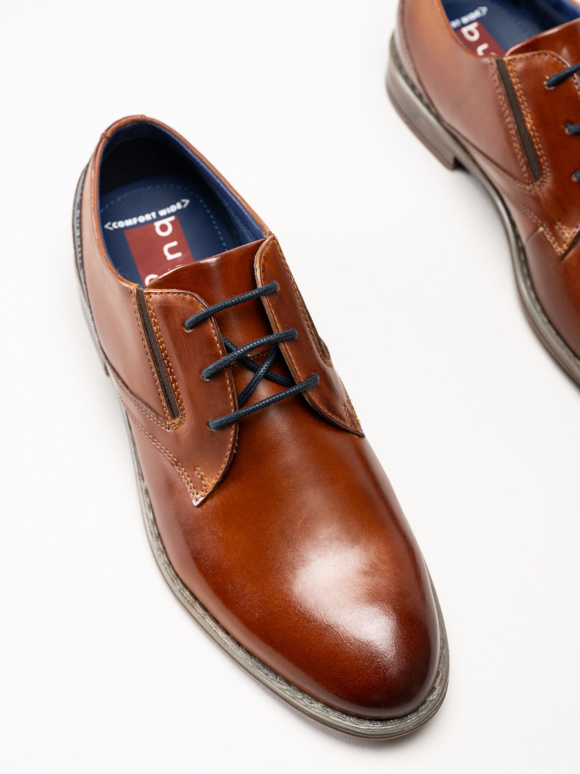 Bugatti - Amros - Ljusbruna snörskor i skinn