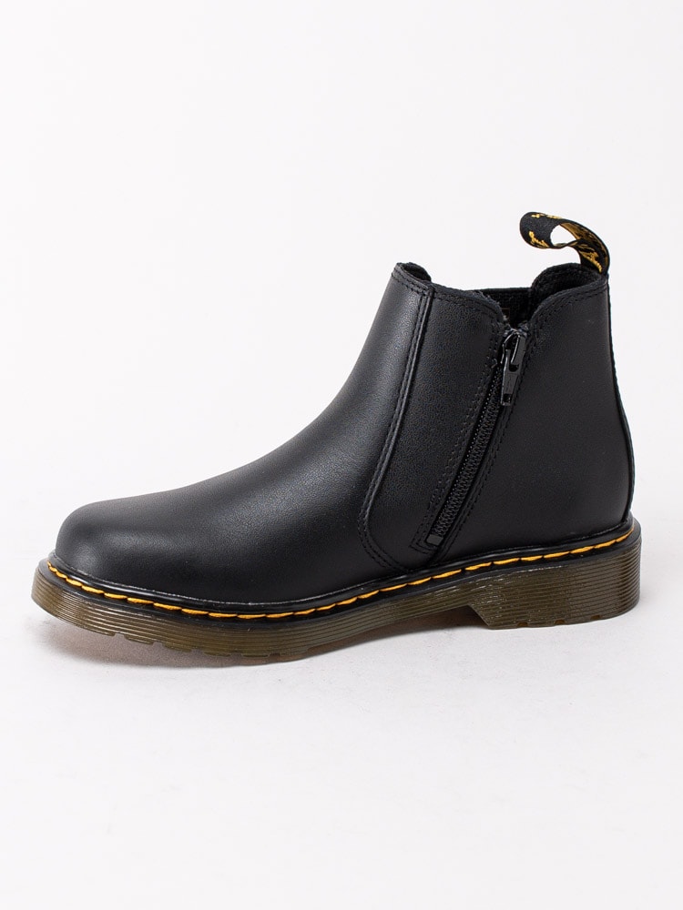 42203005 Dr Martens 2976 16708001 Junior Black Svarta boots i skinn-3