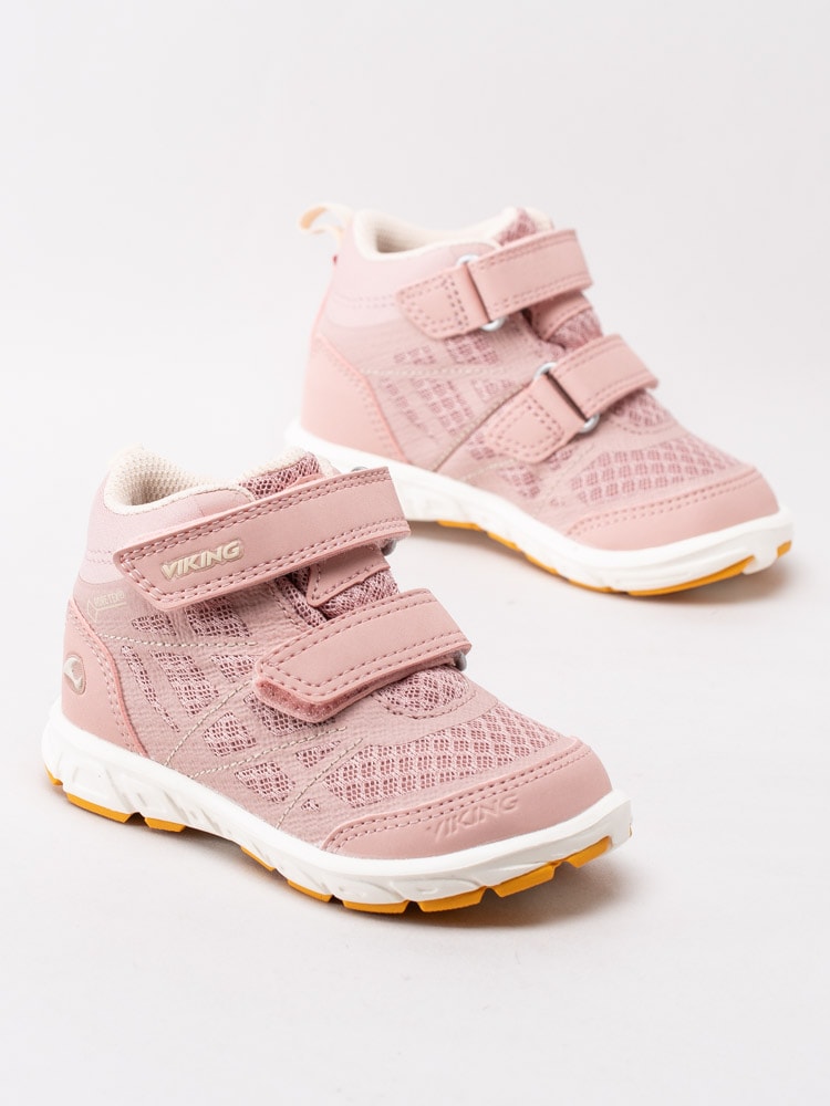 42203053 Viking Footwear Viking Veme Mid GTX 3-47305-5398 Rosa kängor i textil-6