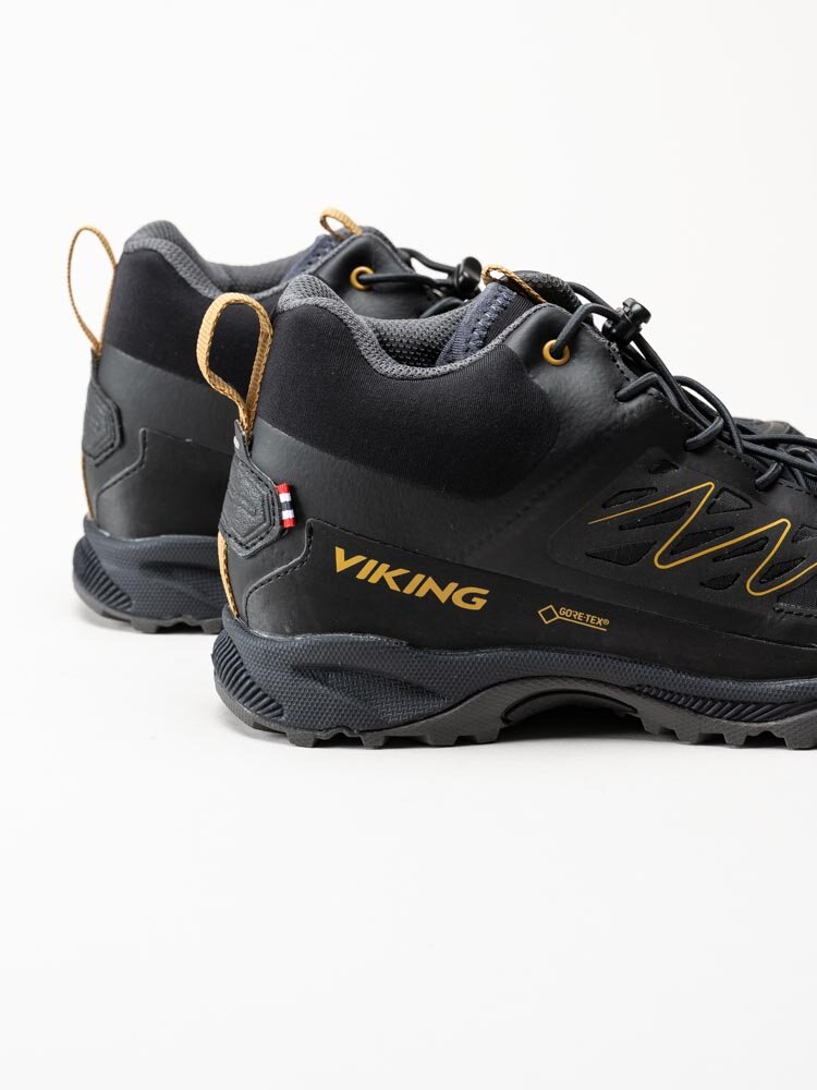 Viking Footwear - Tind Mid GTX - Svarta kängor i Gore-Tex