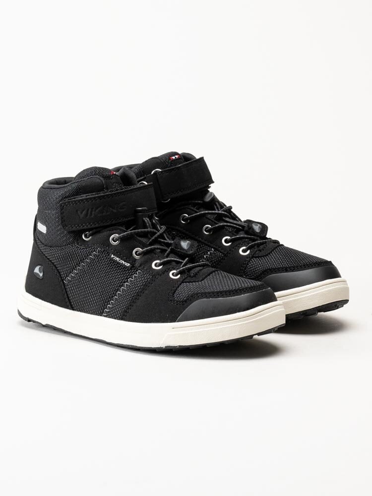 Viking Footwear - Loren Mid WP - Svarta höga sneakers