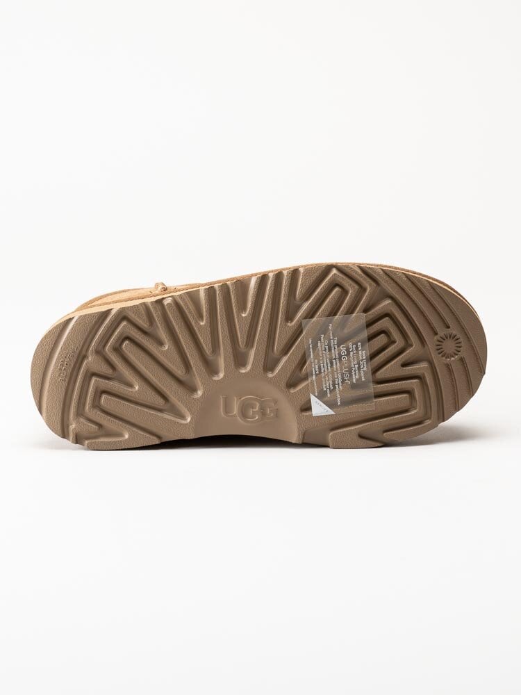 UGG - K Classic Mini II - Ljusbruna ullfodrade boots i mocka