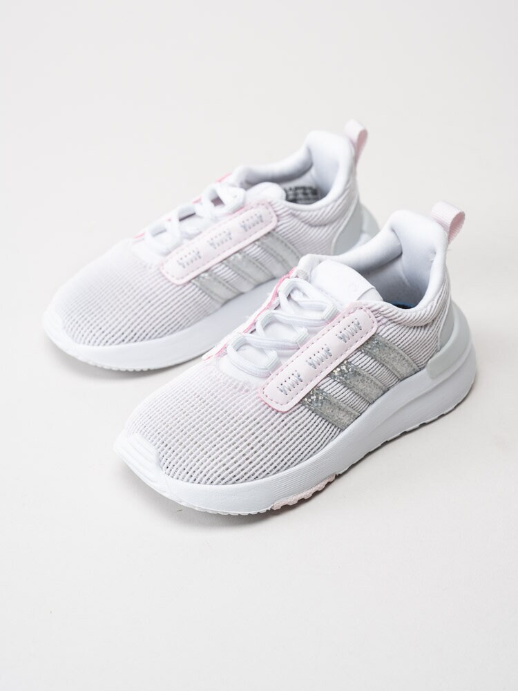 Adidas - Racer TR21 Infant - Vita sneakers med silvriga detaljer