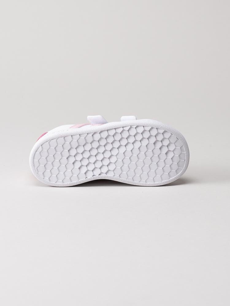 Adidas - Grand Court CF I - Vita sneakers med rosa stripes