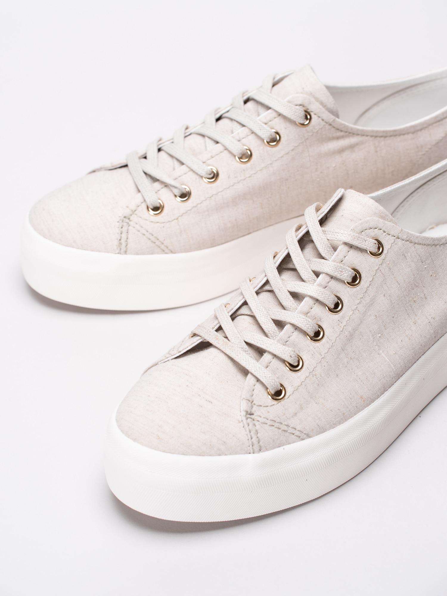 54191017 Vagabond Peggy 4544-080-03 ljusbeige platåsneakers i tyg-6