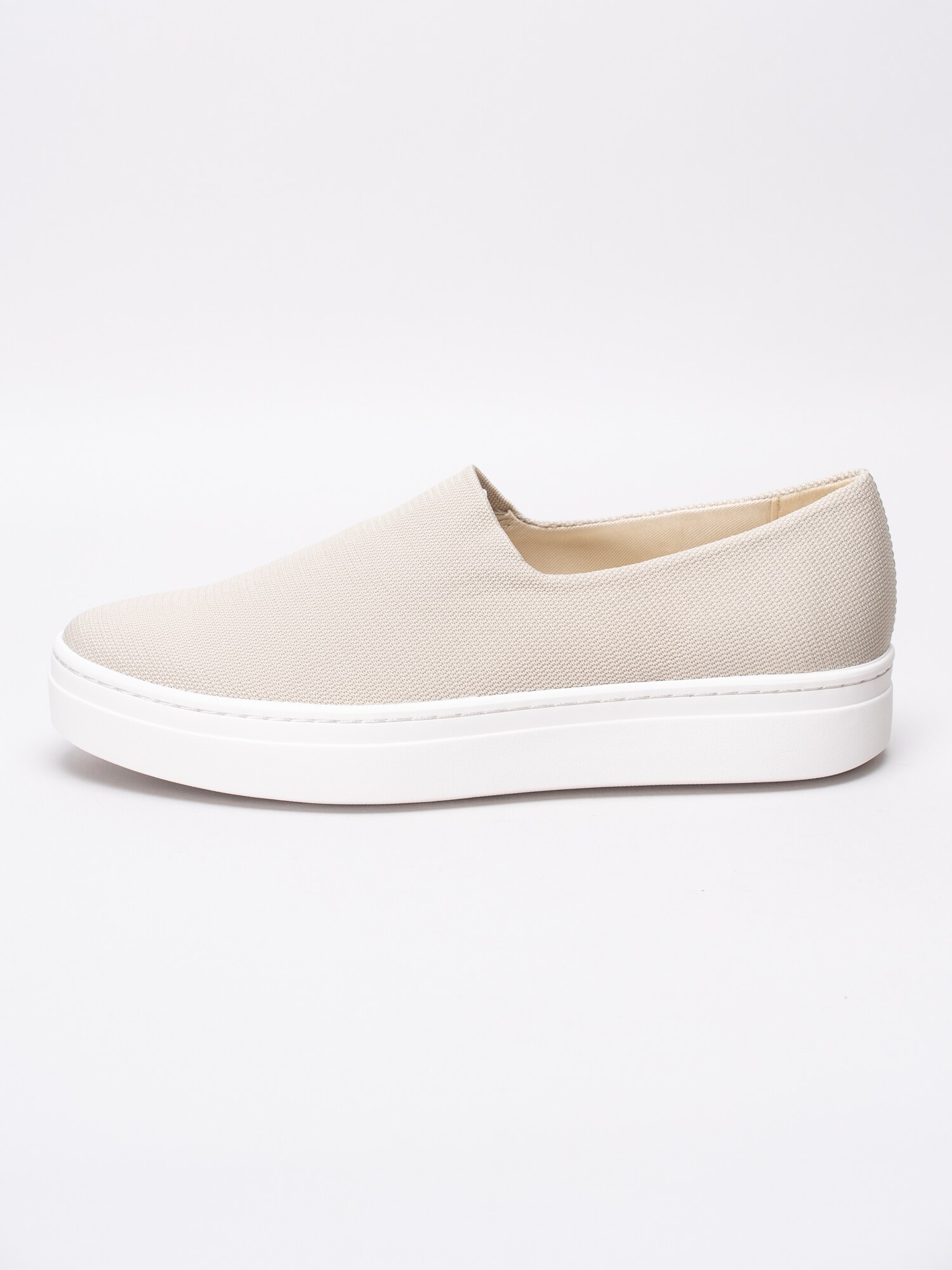 54191020 Vagabond Camille 4745-180-11 beige slip ons sneakers i stickad nylon-6