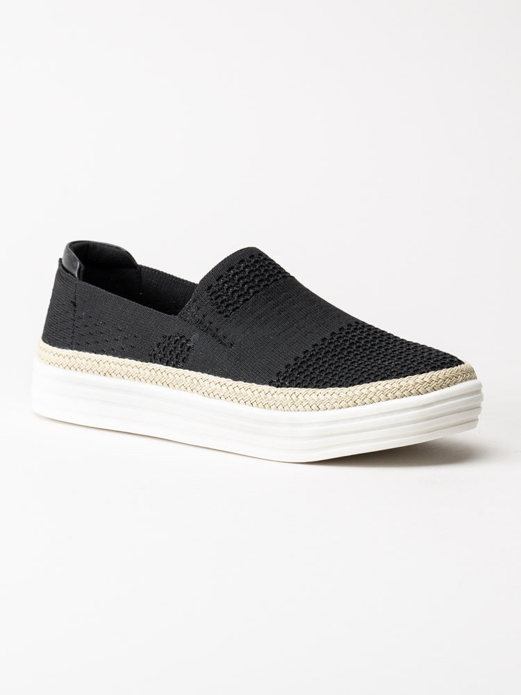 CC Resorts - Svarta slip on tygskor