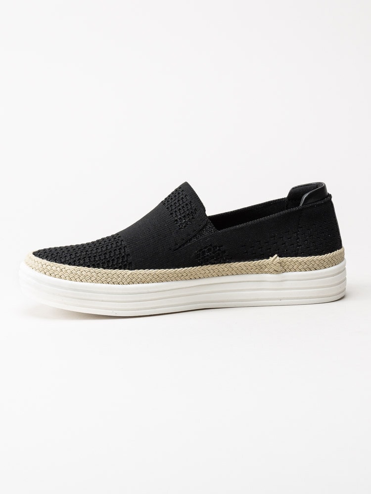 CC Resorts - Svarta slip on tygskor