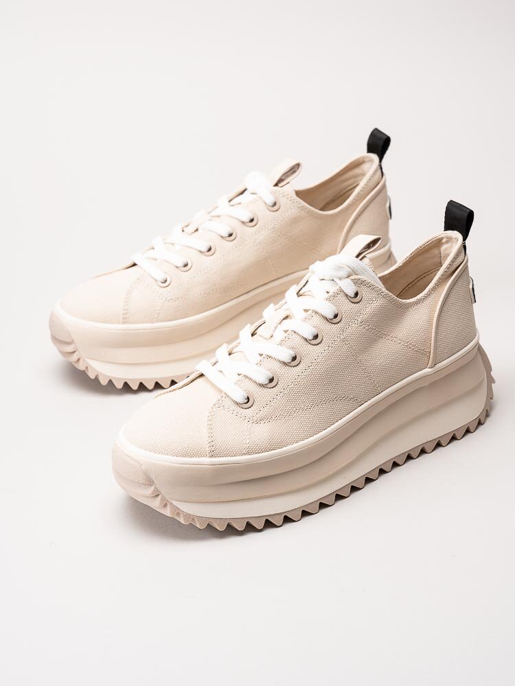 Tamaris - Off white platåsneakers i canvas