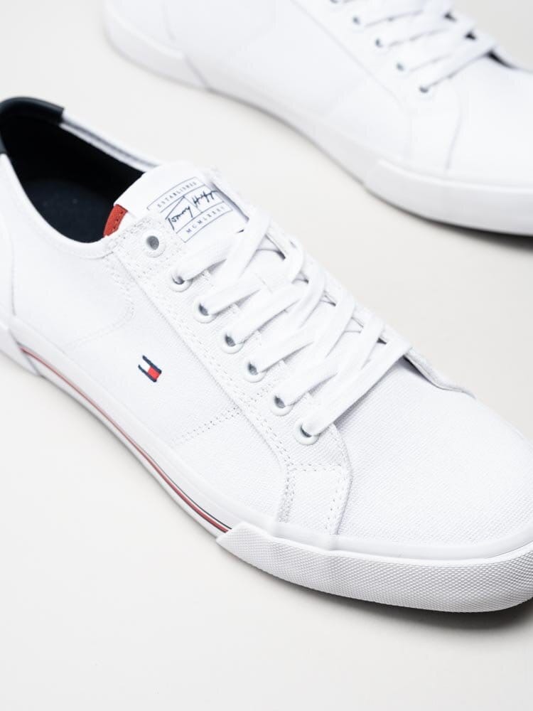 Tommy Hilfiger - Core Corporate Canvas Vulc - Vita sneakers i textil