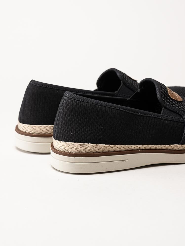 Rieker - Svarta slip on tygskor