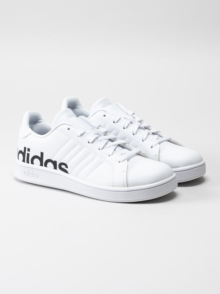 Adidas - Grand Court LTS K - Vita sneakers med svart logga