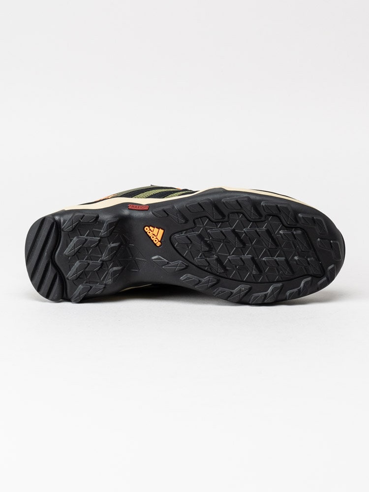 Adidas - Terrex AX2R K - Gröna grova sneakers med orange detaljer