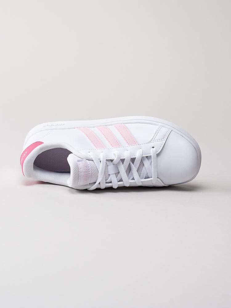 Adidas - Grand Court K - Vita sneakers med rosa stripes