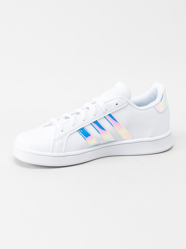 Adidas - Grand Court K - Vita sneakers med skimrande stripes