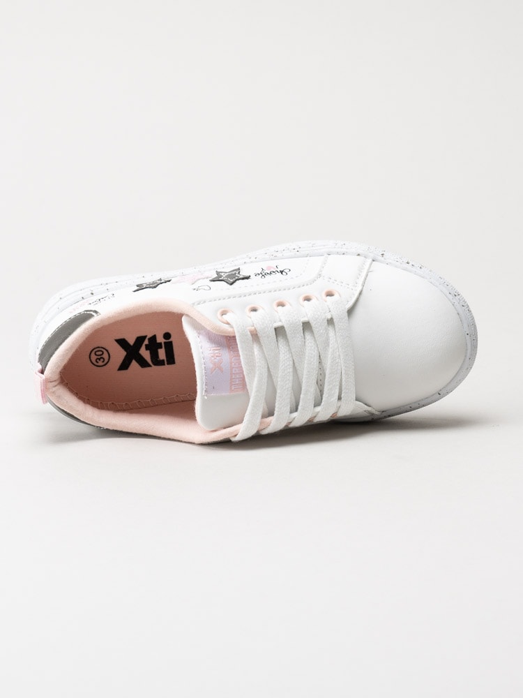 Xti - Vita sneakers med sjärnmotiv