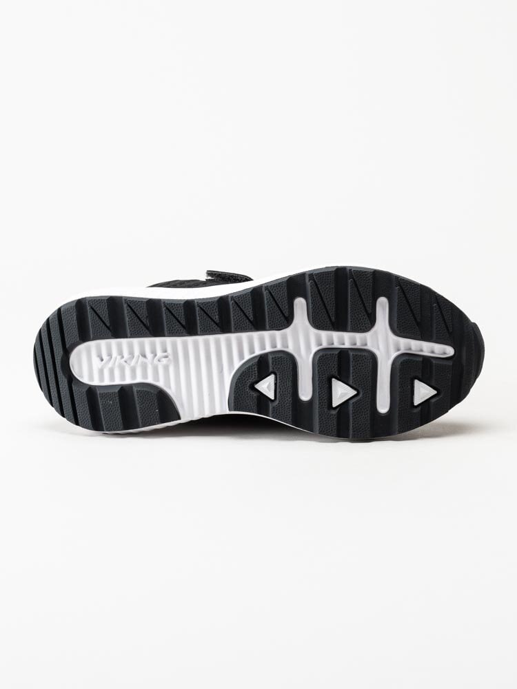Viking Footwear - Aery Tau low GTX - Svarta sneakers med Gore-Tex