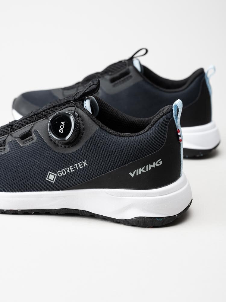 Viking Footwear - Elevate Low F GTX Boa - Svarta sneakers med Gore-Tex