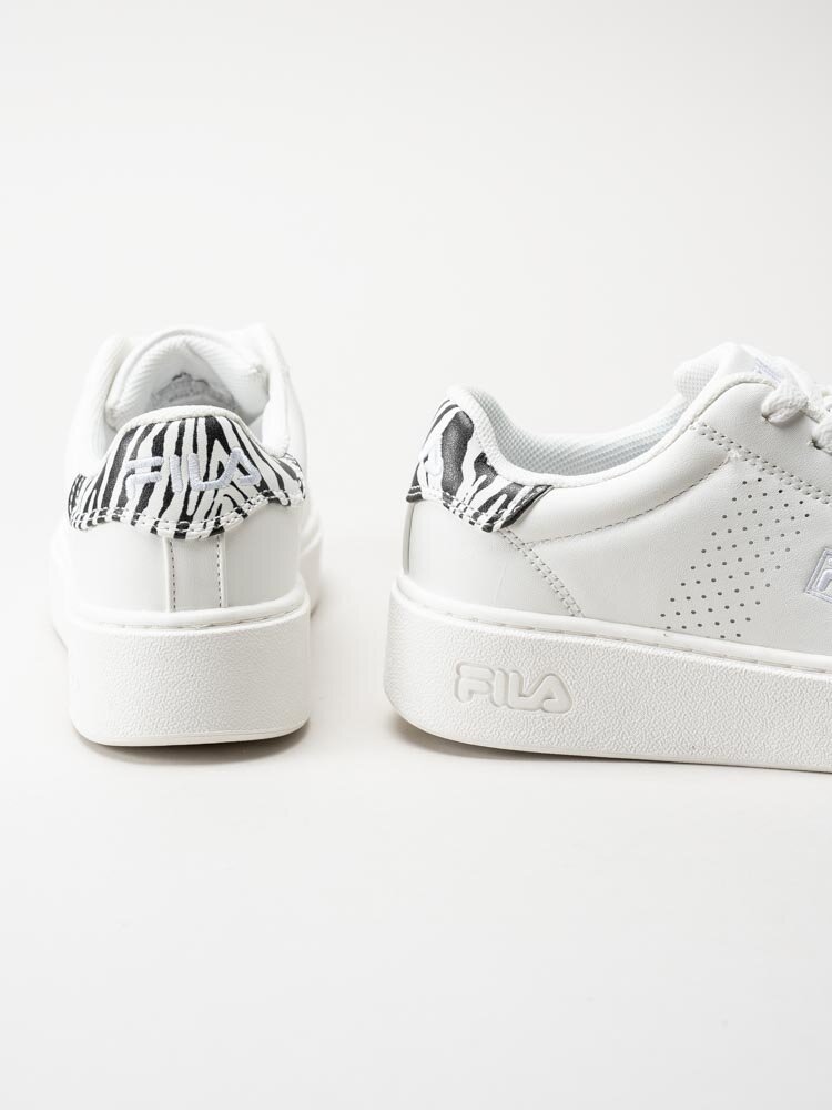 FILA - Crosscourt Altezza R Kids - Vita sneakers med zebramönster