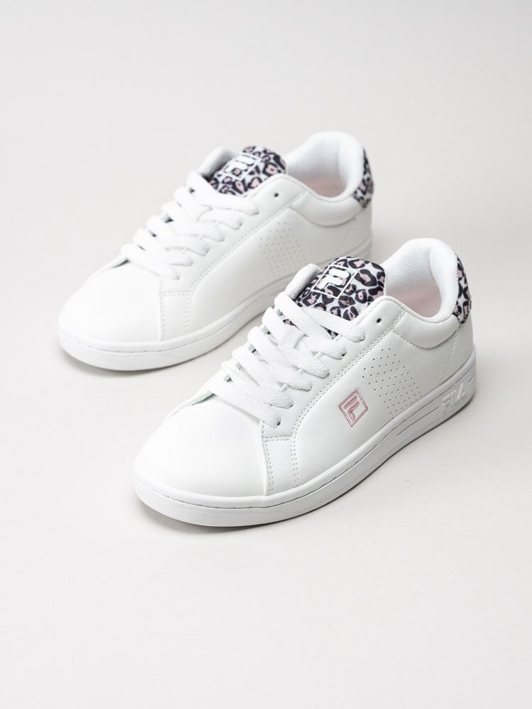 FILA - Crosscourt 2 NT Teens - Vita sneakers med leopardmönster