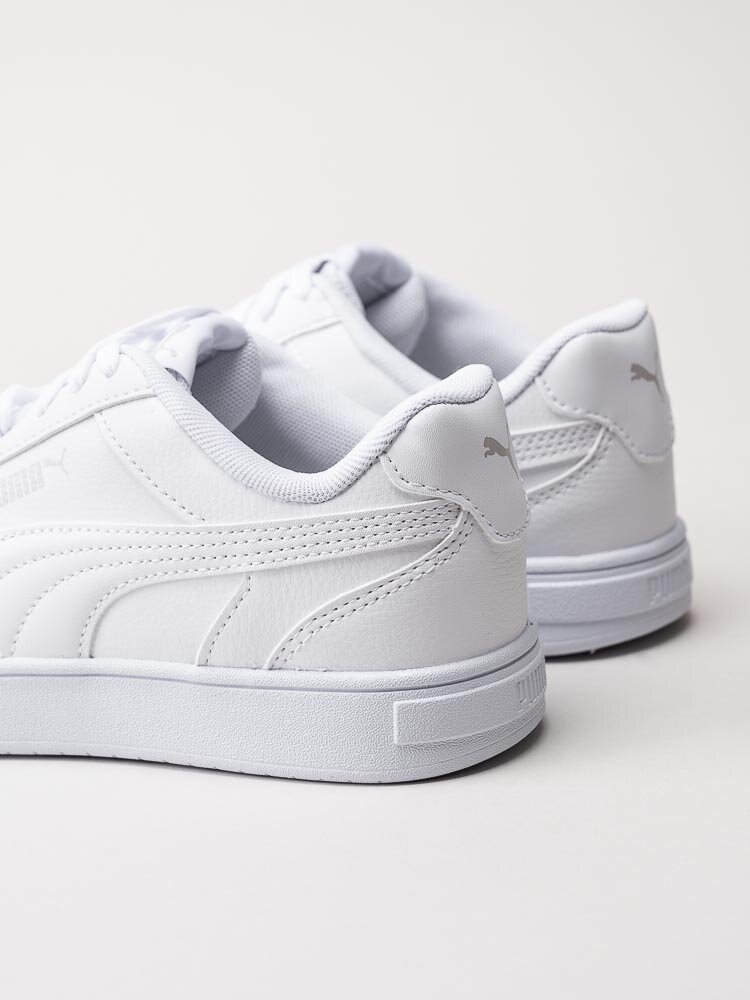 Puma - Caven Jr - Vita sneakers i syntet