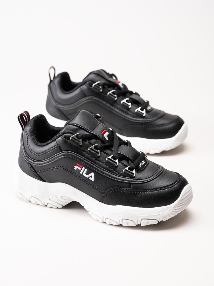 FILA - Strada Low Kids - Svarta 90-tals sneakers med broderad logga