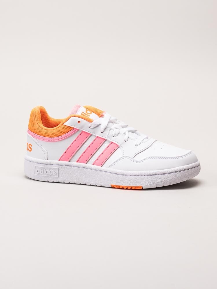 Adidas - Hoops 3.0 K - Vita sneakers med neonrosa stripes