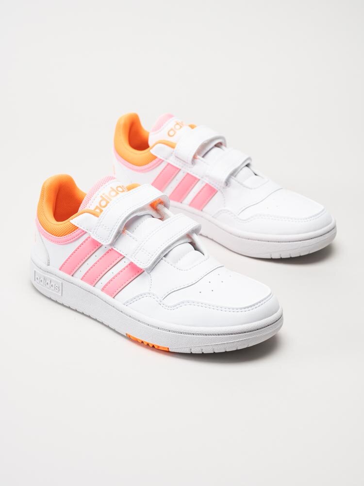 Adidas - Hoops 3.0 CF C - Vita sneakers med orange detaljer