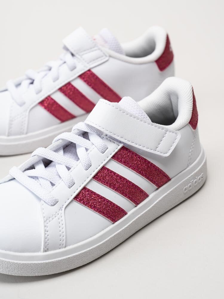 Adidas - Grand Court 2.0 El K - Vita sneakers med tre rosa glitterstripes