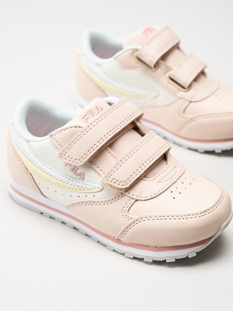 FILA - Orbit Velcro Infants - Rosa sneakers med gula detaljer