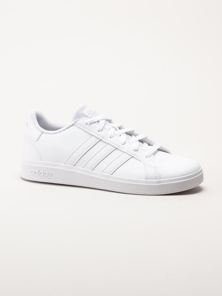 Adidas - Grand Court 2.0 K - Vita sneakers i skinnimitation