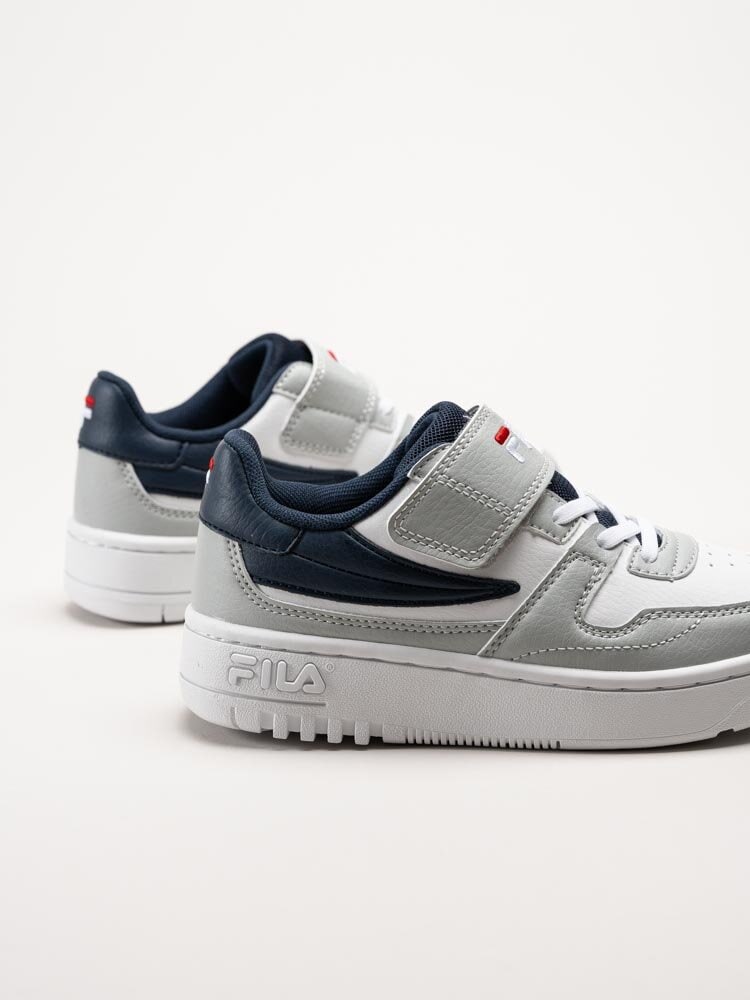 FILA - Fxventuno Velcro Kids - Vit grå sneakers