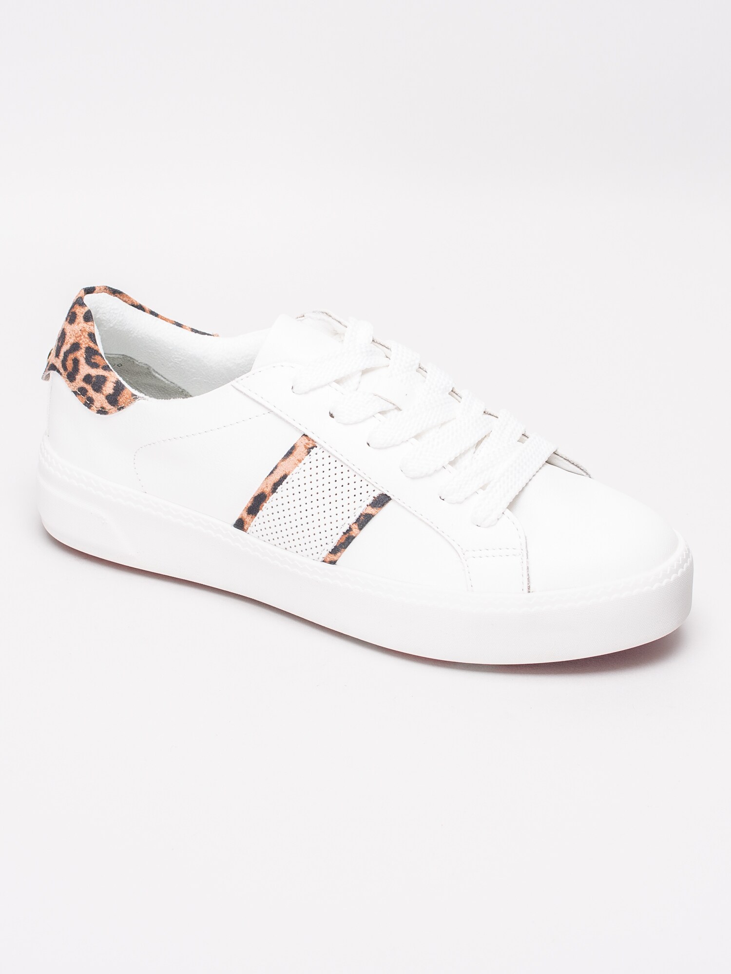 57191095 Tamaris 1-23790-32-158 vita sneakers med leopard detaljer-1